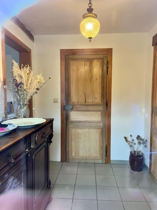 Charmante Maison De Caractere A 2Km De Redu Libin Exteriér fotografie